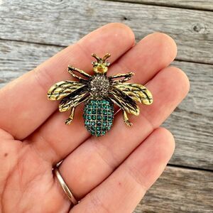 Bee Brooch Bug Brooch Insect Brooch Pretty Bug jewelry